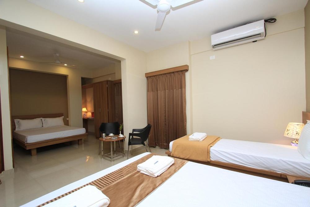 Samasth Rooms And Suits Mysore Exteriör bild
