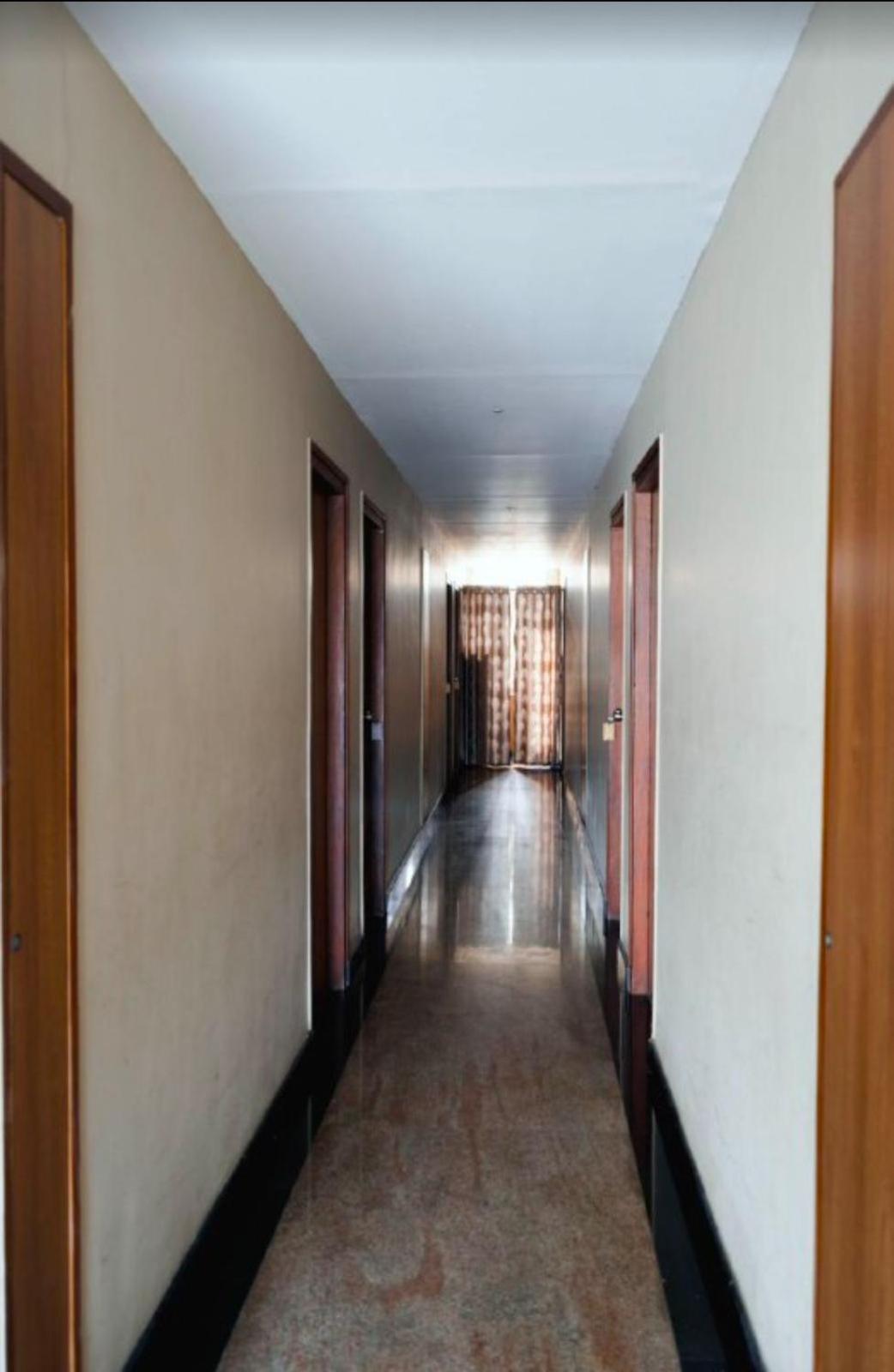 Samasth Rooms And Suits Mysore Exteriör bild