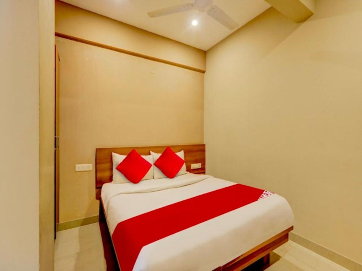 Samasth Rooms And Suits Mysore Exteriör bild